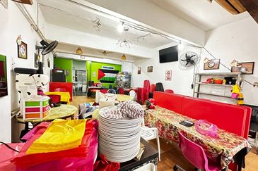 TERMURAH 🔥🔥🔥 1.5 Storey Shoplot FACING OPEN  Taman Ttdi Jaya Shah Alam  