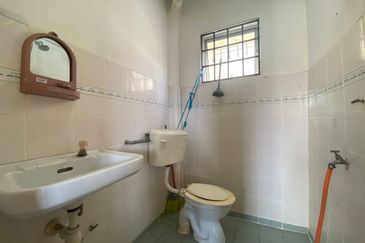 Astana Alam Apartment