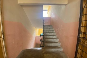 Astana Alam Apartment