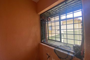 Astana Alam Apartment