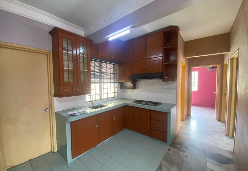 Astana Alam Apartment