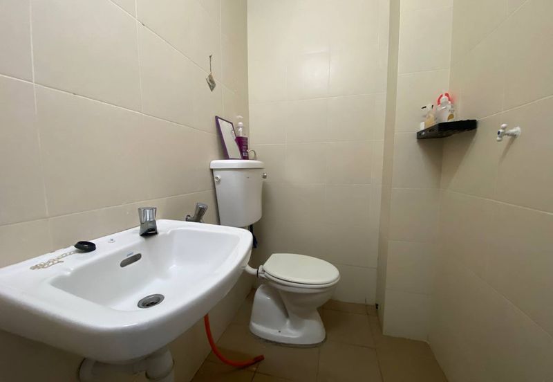 RENOVATED Single Storey Budiman Valley, Seksyen U15 Shah Alam