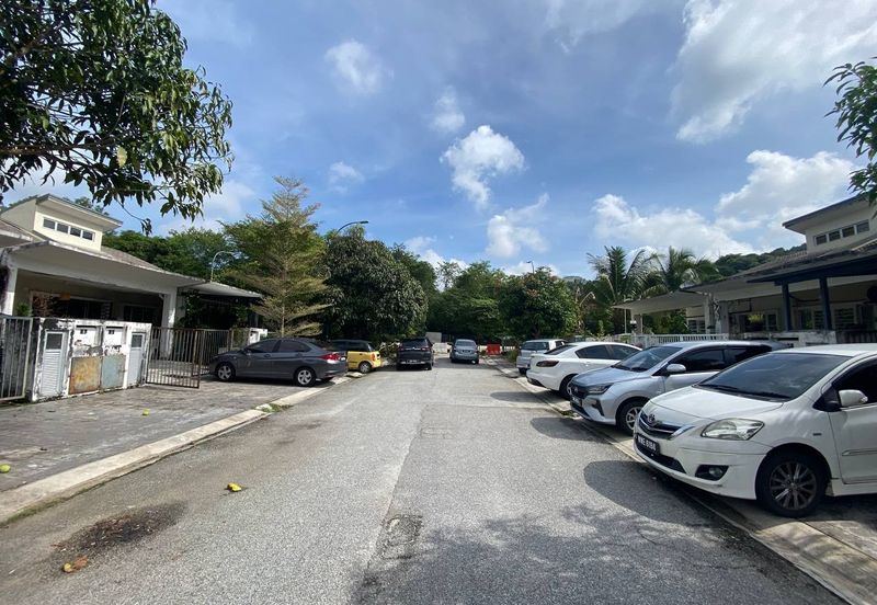 RENOVATED Single Storey Budiman Valley, Seksyen U15 Shah Alam