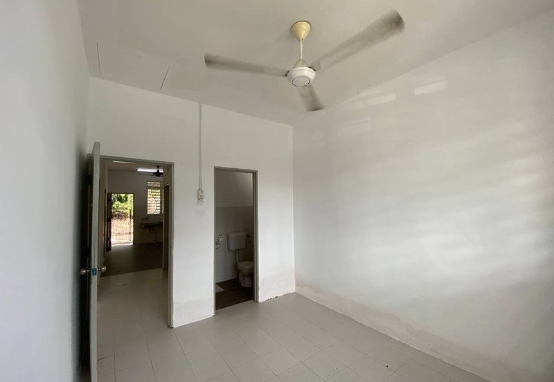 SINGLE STOREY Taman Mawar Jingga, Banting, Selangor