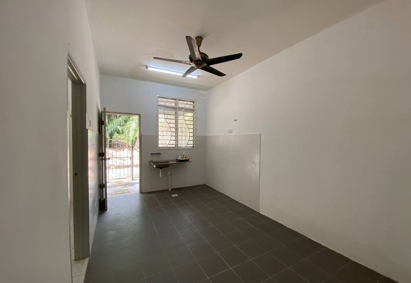 SINGLE STOREY Taman Mawar Jingga, Banting, Selangor