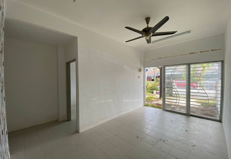 SINGLE STOREY Taman Mawar Jingga, Banting, Selangor