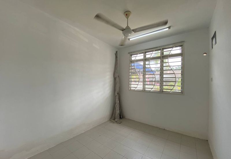 SINGLE STOREY Taman Mawar Jingga, Banting, Selangor