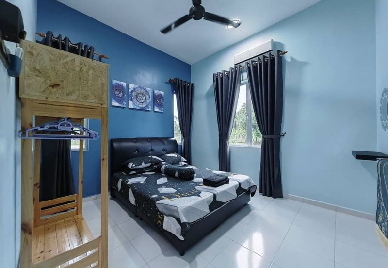 RUMAH BANGLO MEWAH DAN TANAH HAMPIR 1 RELUNG DI KURONG BATANG UNTUK DIJUAL 