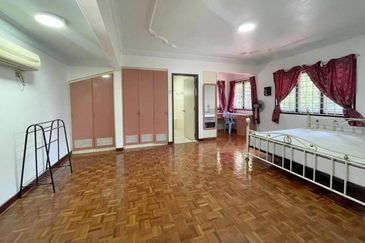 CORNER | Bungalow 2 Storey House Taman Sri Kelana SS 7 Kelana Jaya Petaling Jaya for sale