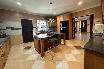 Kemensah Villa Condominium