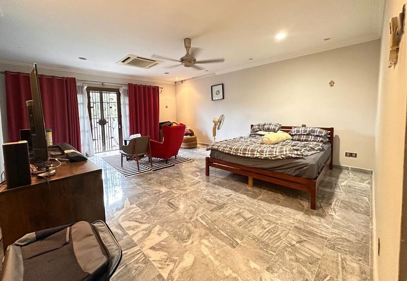 Kemensah Villa Condominium