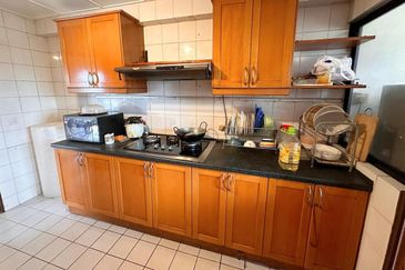 Bukit Desa Condominium