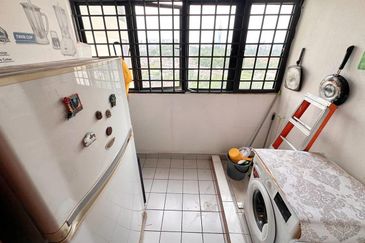 Bukit Desa Condominium