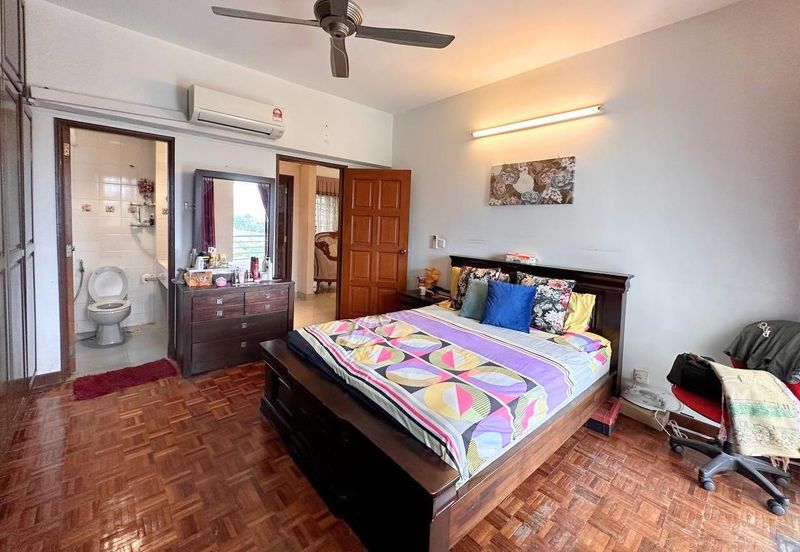 Bukit Desa Condominium