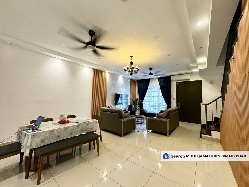 RENOVATED | Double Storey Link Terrace House M Aruna Residence Saujana Rawang, Selangor, Rawang