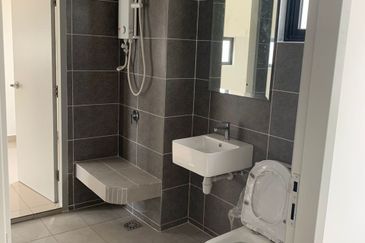 Semi Detached Double Storey House Sejati Lakeside 2 Cyberjaya