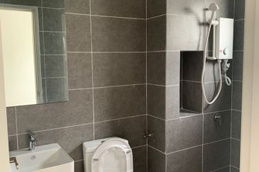 Semi Detached Double Storey House Sejati Lakeside 2 Cyberjaya