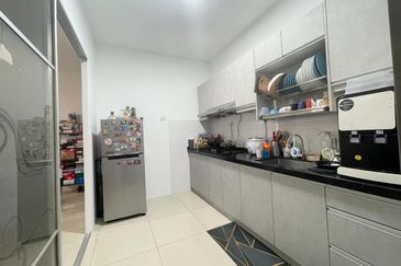 Platinum Splendor Residence