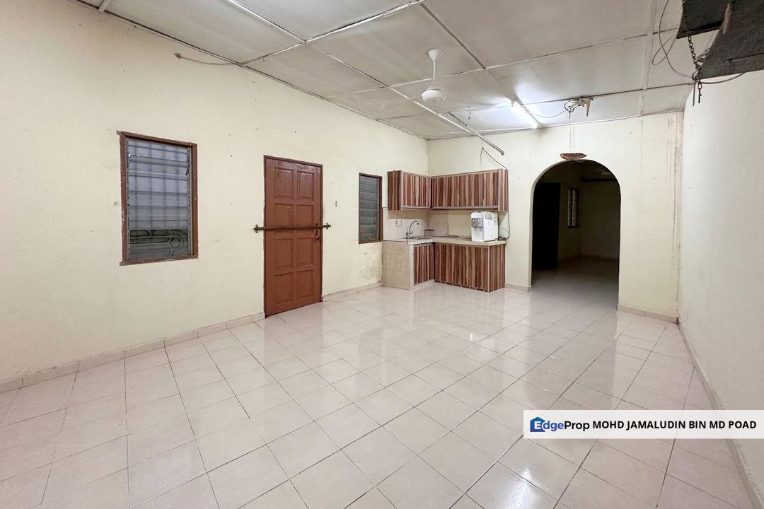 END LOT | Double Storey Superlink Terrace House Jalan Cecawi Seksyen 6 Kota Damansara, Selangor, Kota Damansara