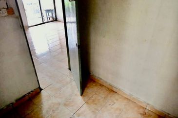 Apartment Seri Nelayan @ Lengkungan Kampung Nelayan, Taman Seri Nelayan, Pelabuban Klang, Selangor