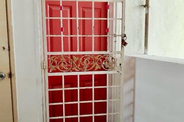 Astana Alam Apartment