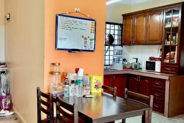 Astana Alam Apartment