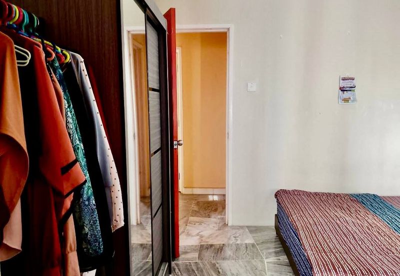 Astana Alam Apartment