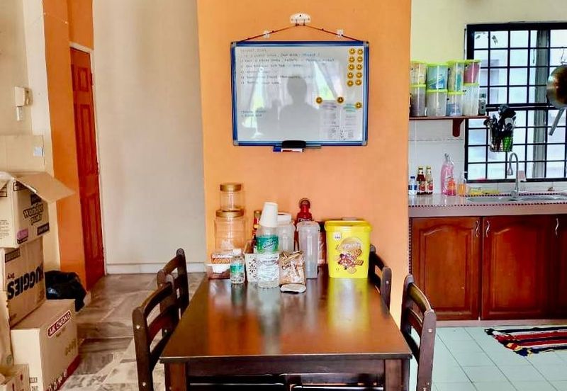 Astana Alam Apartment