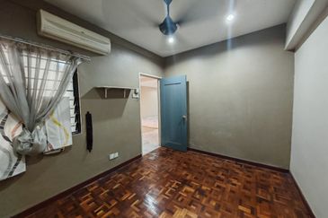 Sri Alam Condominium