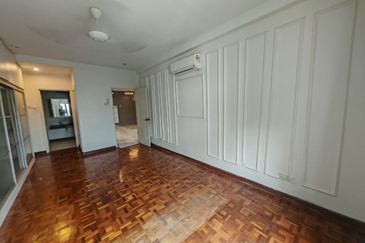 Sri Alam Condominium