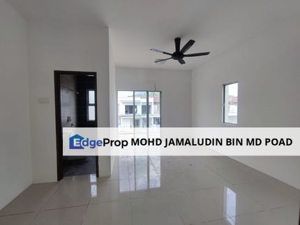 Double Storey Semi-D Cluster, Taman Desiran Bayu Puchong, Selangor, Puchong