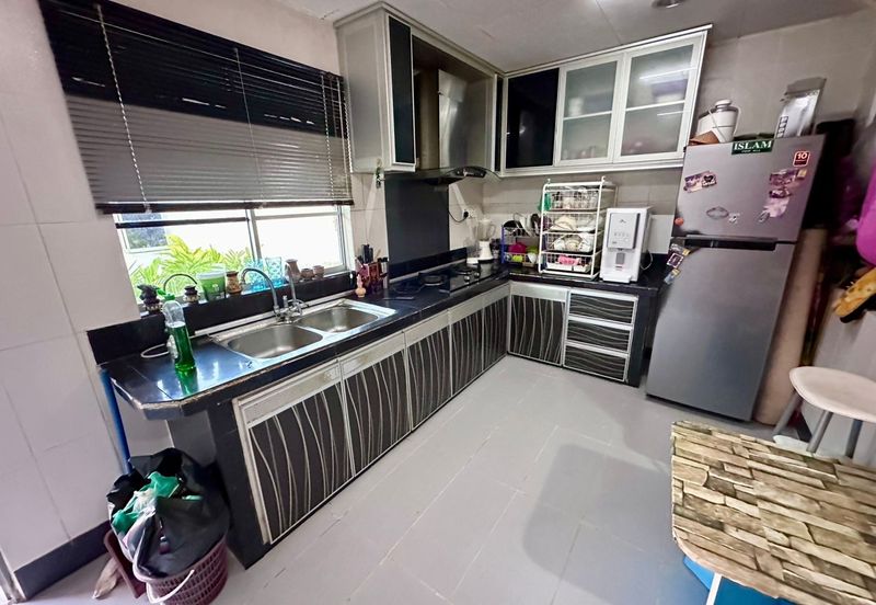 RUMAH FULLY RENO CANTIK DI TAMAN TEJA, CHANGLUN UNTUK DIJUAL