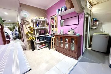 RUMAH FULLY RENO CANTIK DI TAMAN TEJA, CHANGLUN UNTUK DIJUAL