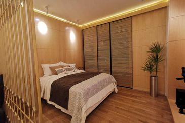 R Suites Chancery Residences