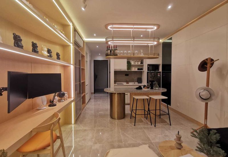 R Suites Chancery Residences