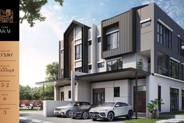 Rafflesia @ The Hill