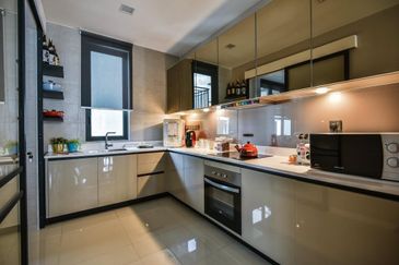 Pre Launch Freehold Condo, Automated Carpark System, Walk to LRT and MRT, Sri Rampai New Freehold Condo