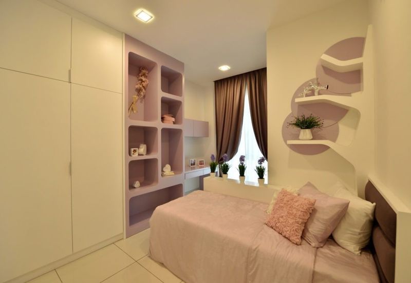 0% Down Payment, Cash Back Landed House, Gated Guarded, Taman Melawati New Triple Storey House