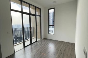 Henna Residence @ The Quartz