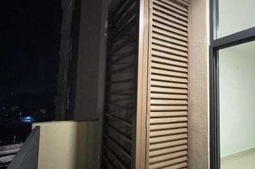 Henna Residence @ The Quartz