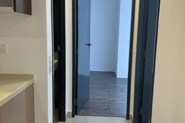 Henna Residence @ The Quartz