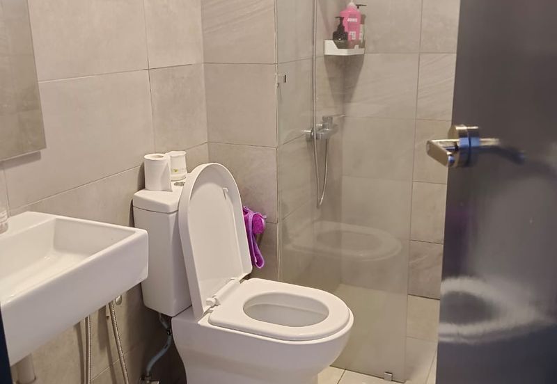 Henna Residence @ The Quartz