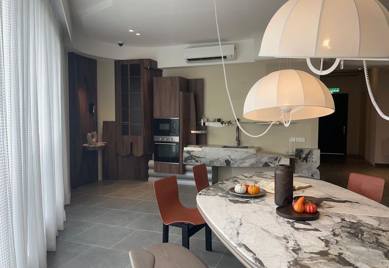 Freehold Low Density Doorstep to Unit KL Skyline Forest Quartz View