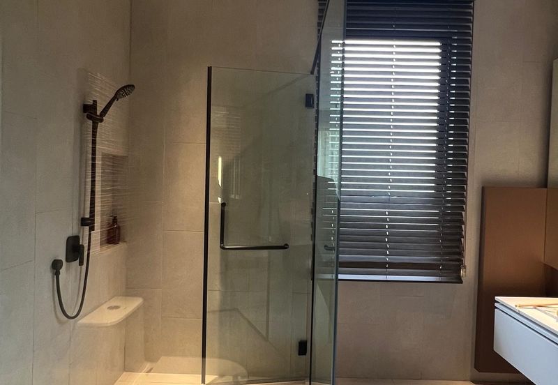 Freehold Low Density Doorstep to Unit KL Skyline Forest Quartz View