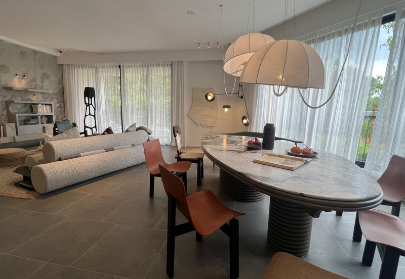 Freehold Low Density Doorstep to Unit KL Skyline Forest Quartz View