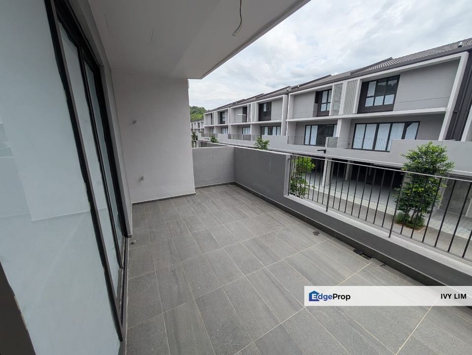 Near ClubHouse Low Density Privacy Facing Less Car Traffic Unit Brand New Unit, Selangor, Ampang