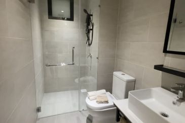 Tuan 2egacy (Tuan Residency 2)