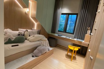 LSH33 ( Laman Seri Harmoni )