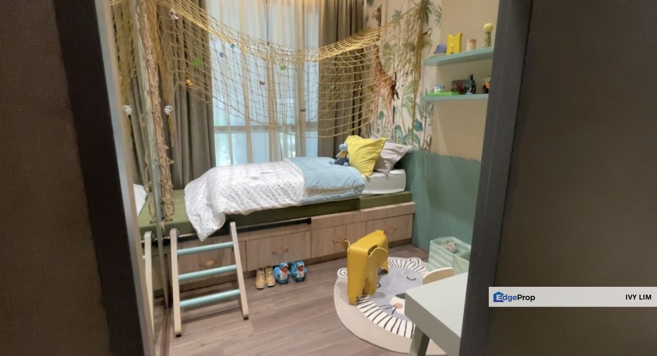 Freehold Free Furnish Condo Walking to MRT Wangsa Maju, Kuala Lumpur, Wangsa Maju