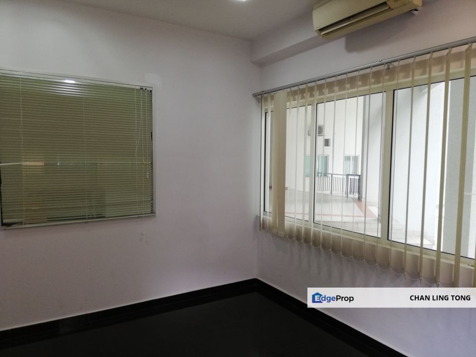 Subang Boulevard Condominium shop /retail , Selangor, Subang Jaya